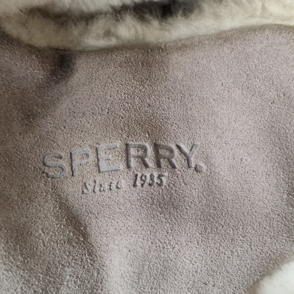 Sperry Women Gray Powder Valley Vibram Thinsulate Faux Fur Lined Winter Boot Sz9